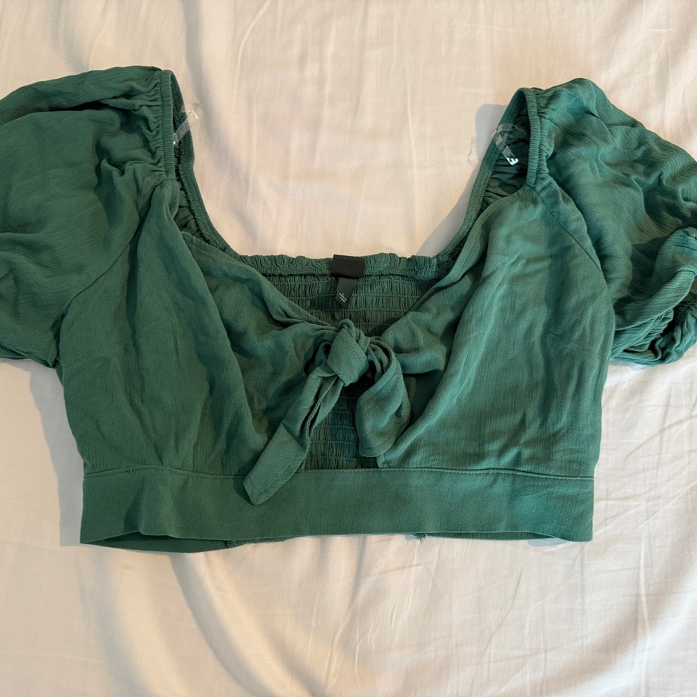 Wild Fable Emerald Puff Sleeve Crop Top